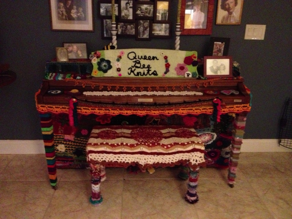 I've been YARNBOMBED!